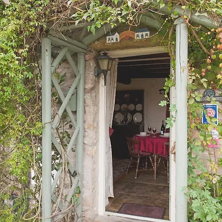 Holly Holiday home *
